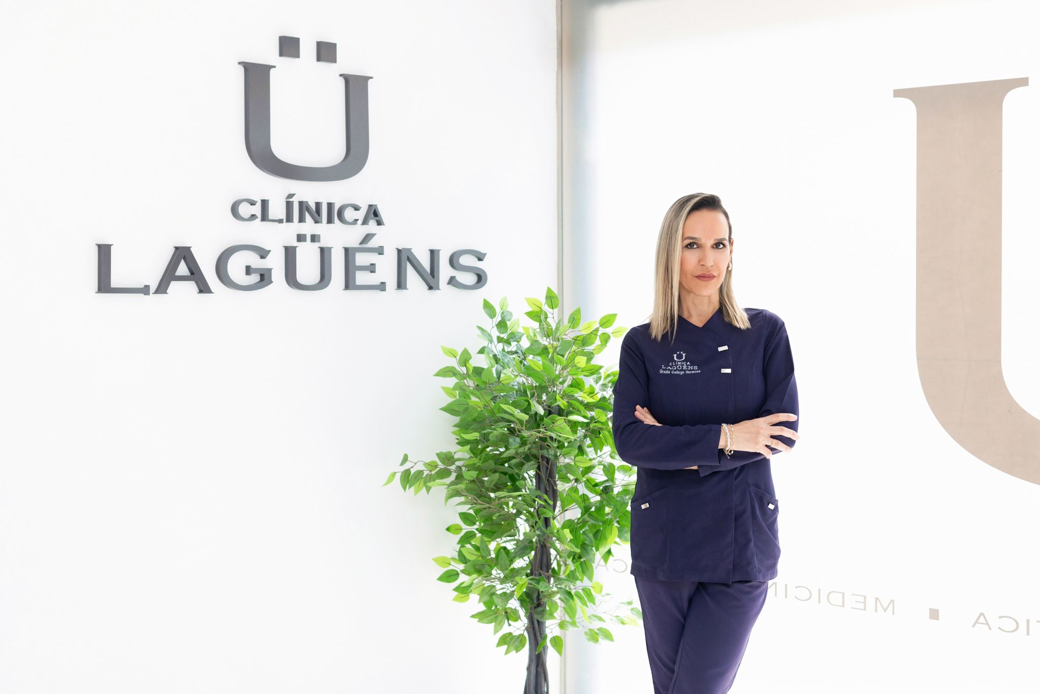 Soledad Lagüéns, es fundadora y directora médica de clinica lagüéns, medicina estetica en Sevilla